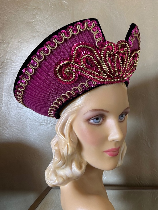 REGAL 1970\'s FUCHSIA FELT CHURCH HAT + SEQUINS & CRIN TRIM main image 5